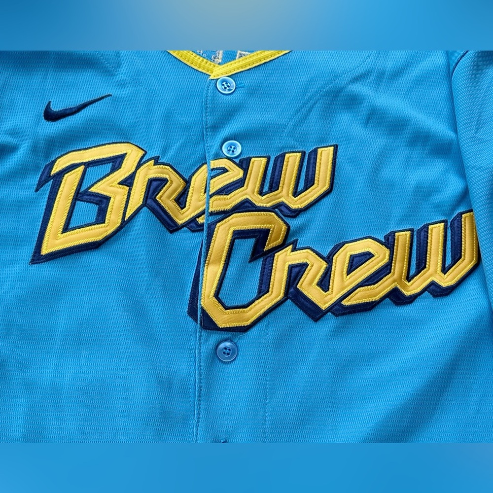 Throwback Nike Christian Yelich Milwaukee Brewers Jersey -Men’s Large- Brew Crew - Picture 2 of 9